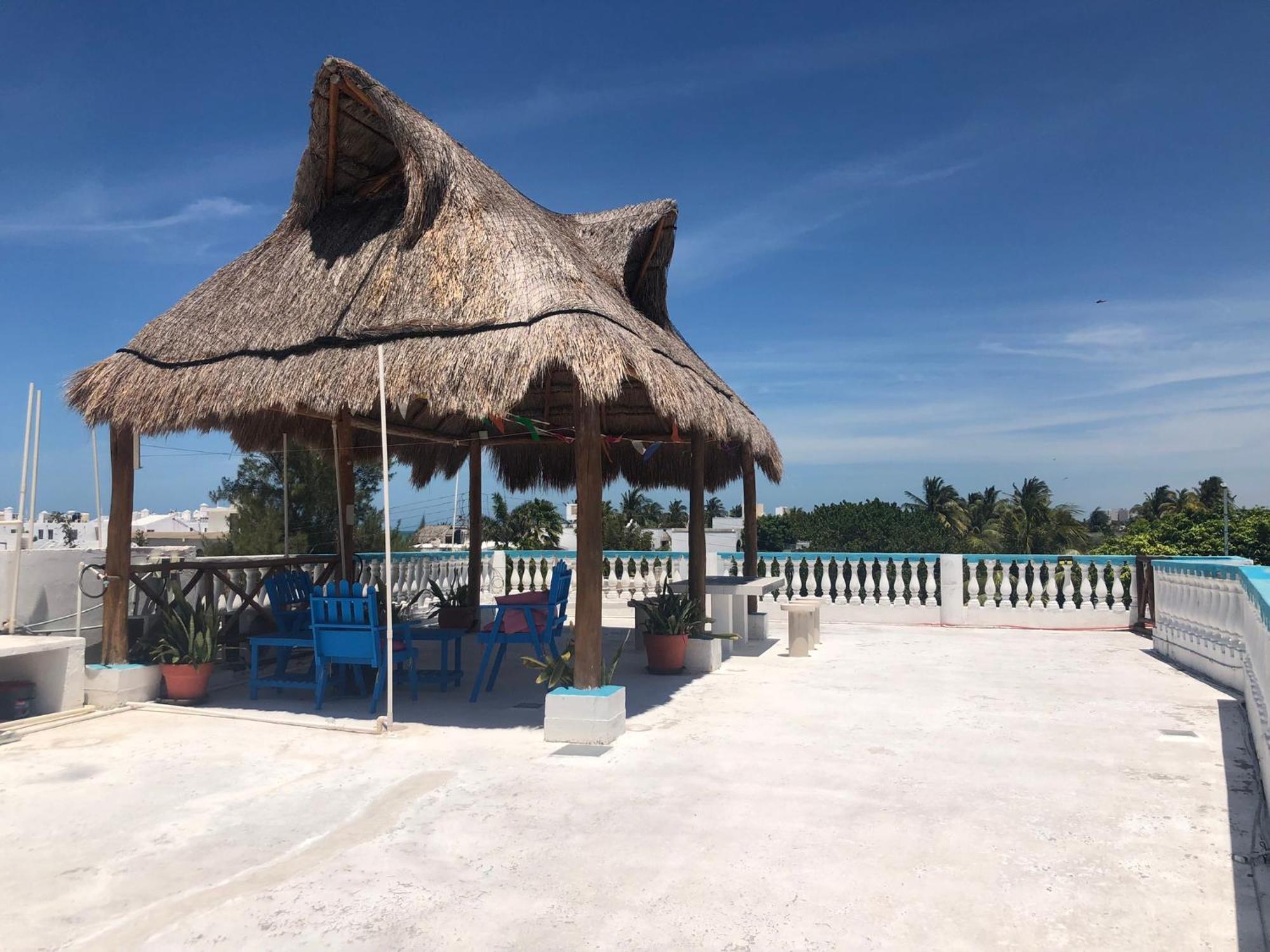 Malecon Beach House In Progreso 1 Block From Beach Eksteriør billede