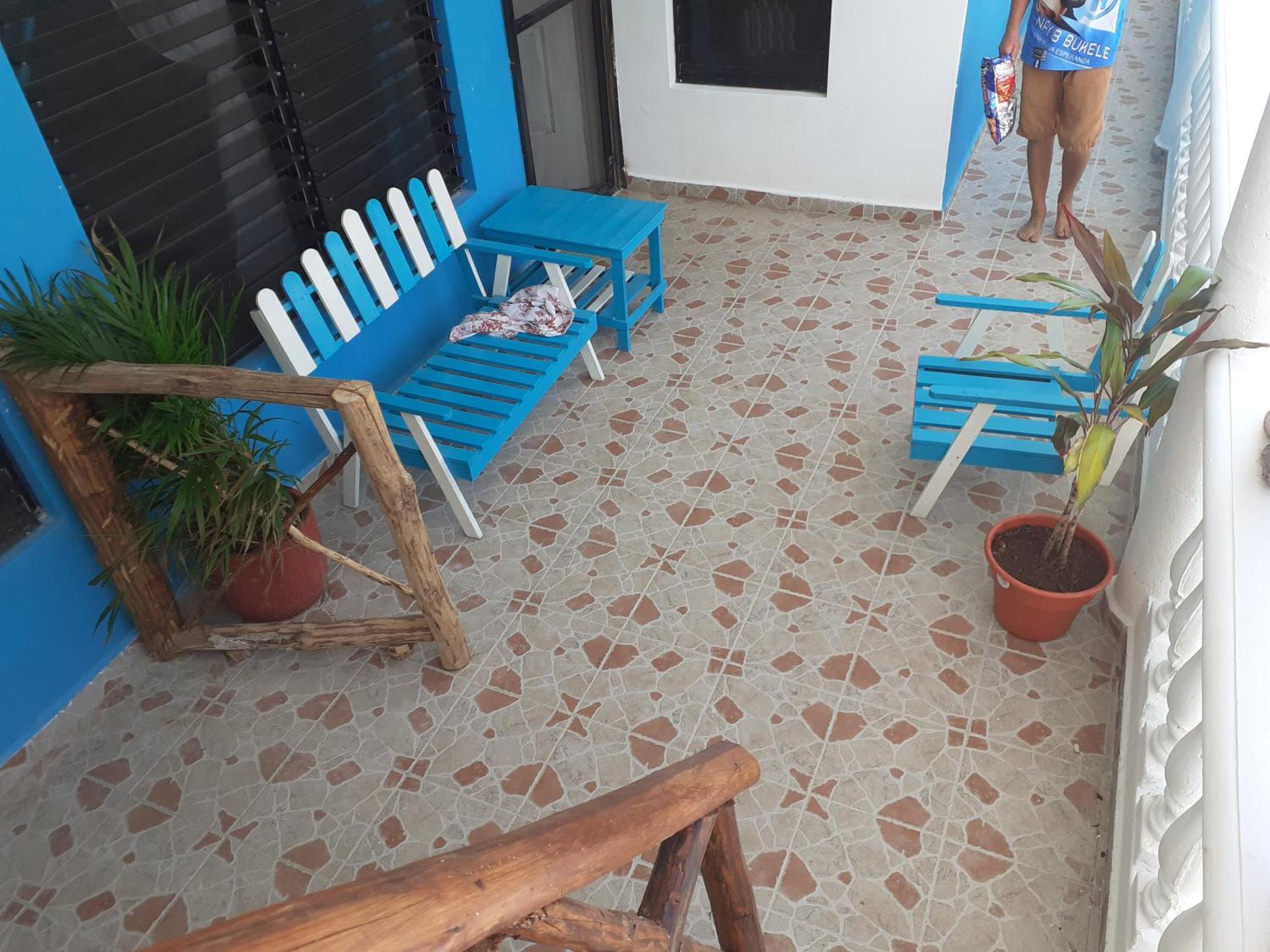 Malecon Beach House In Progreso 1 Block From Beach Eksteriør billede